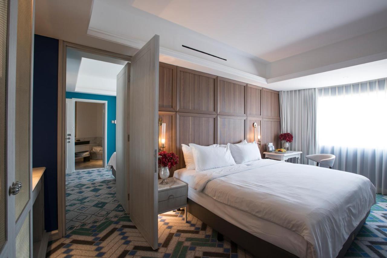 Paragon & Residences Hotel Surabaya