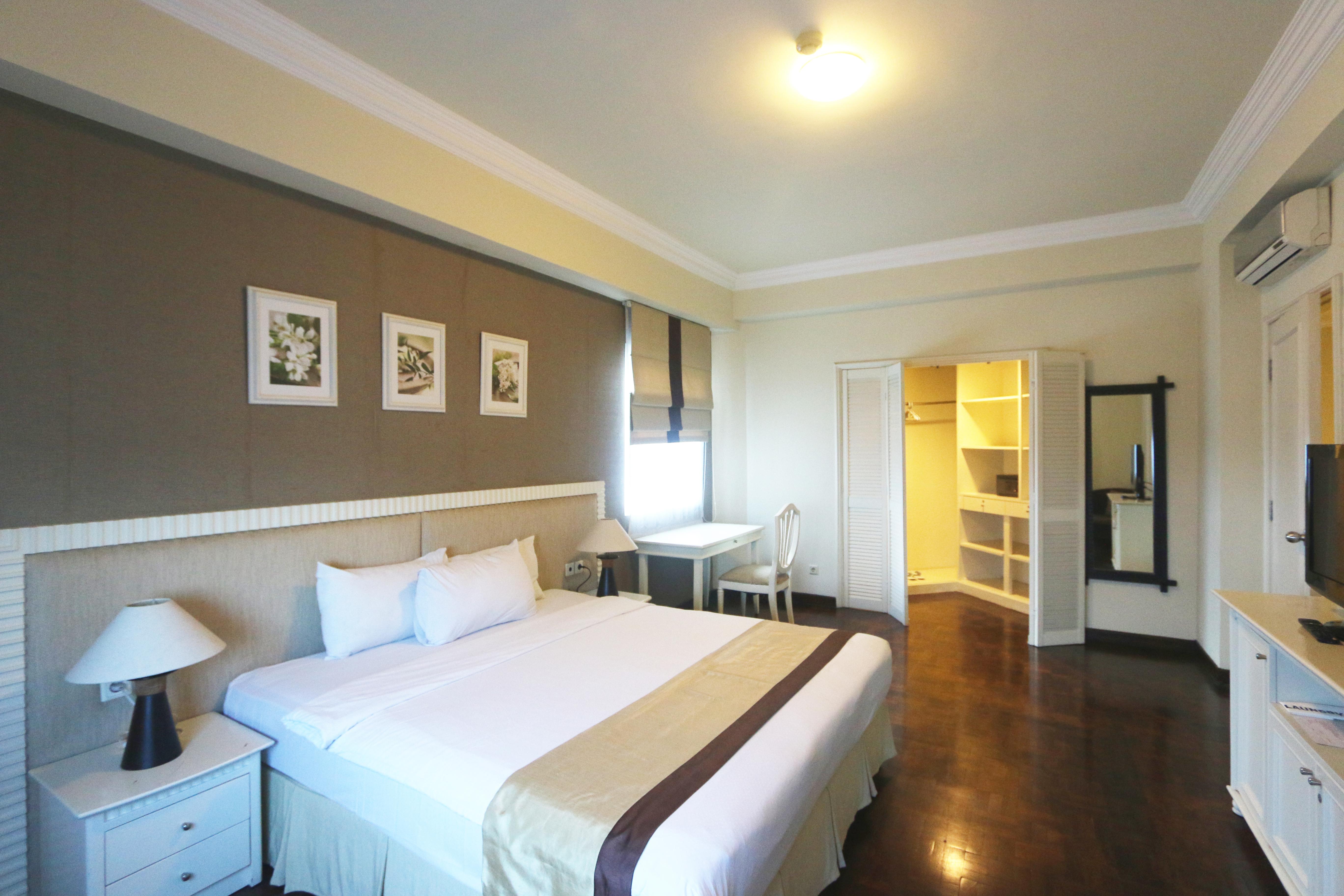 Hotel Paragon & Residences