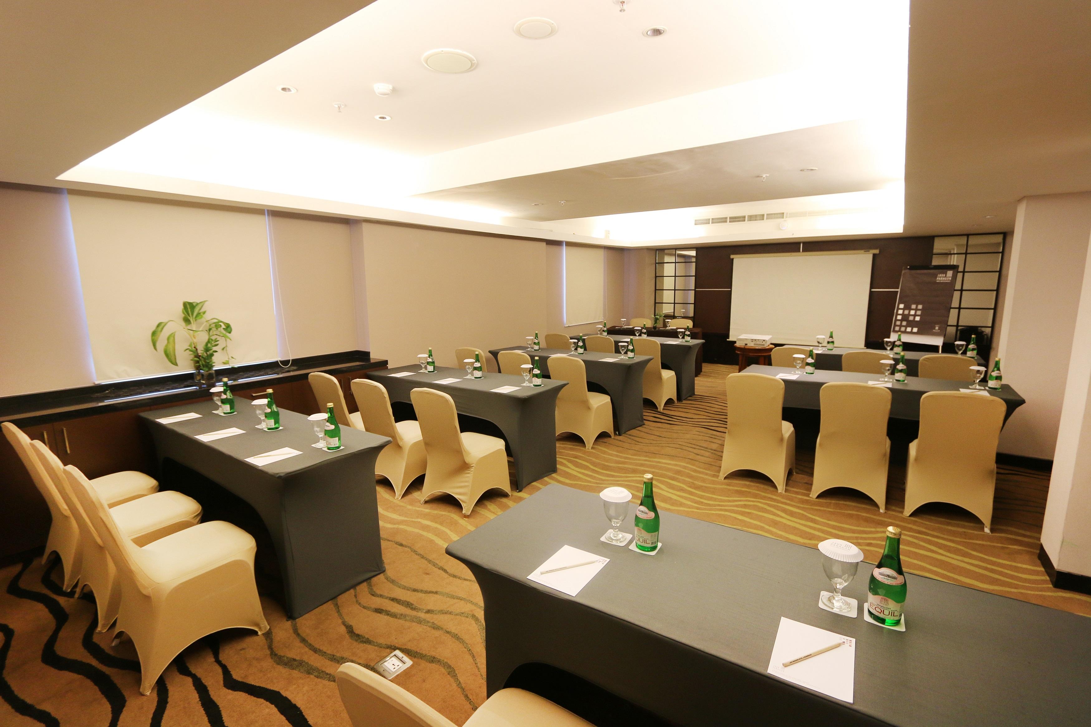 Paragon & Residences 4* Surabaya