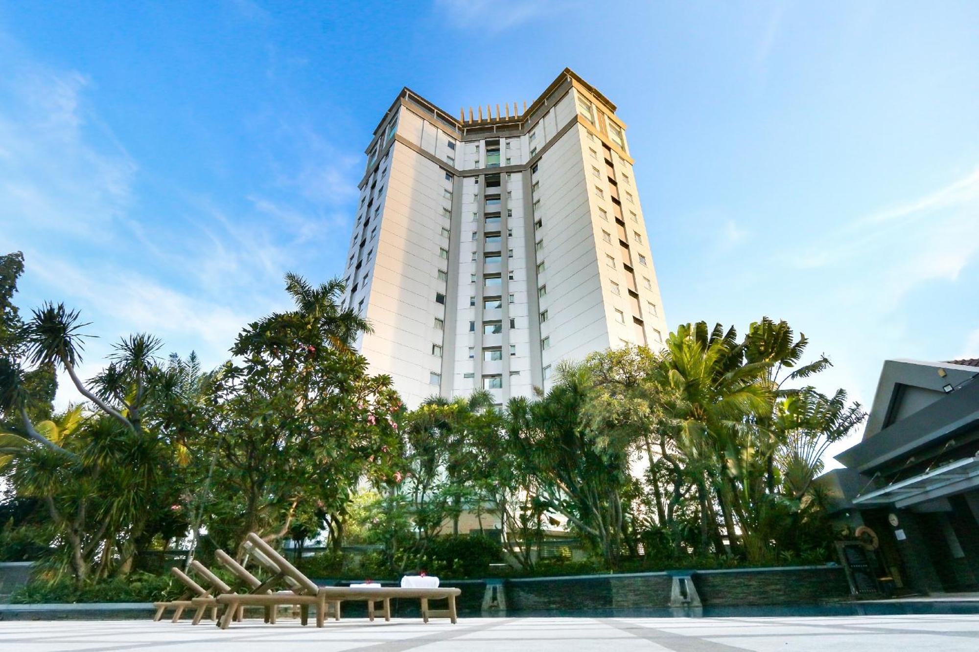 Hotel Paragon & Residences Surabaya
