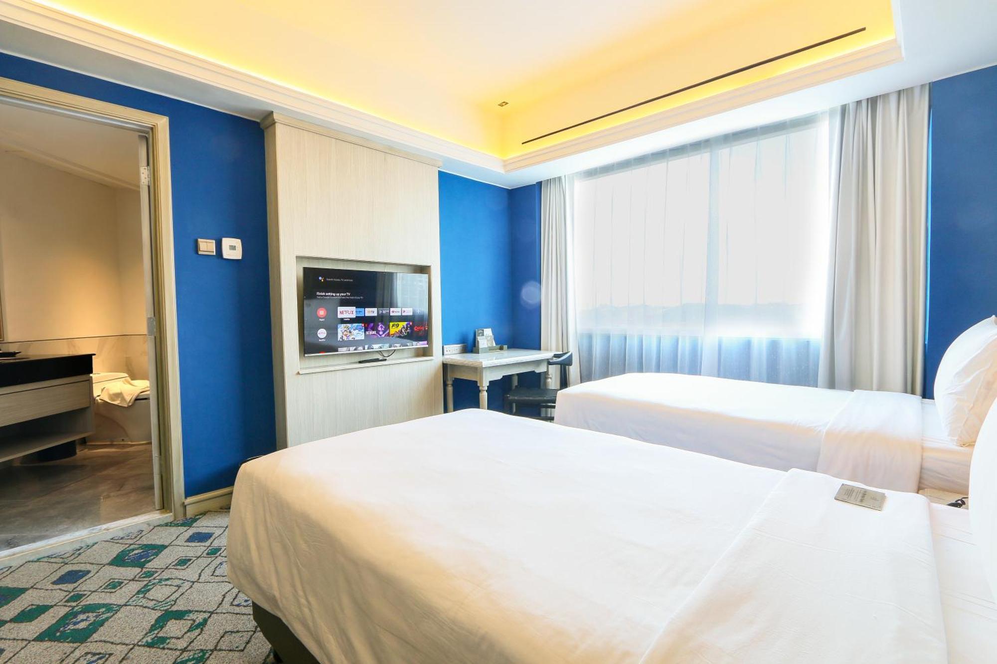 Paragon & Residences