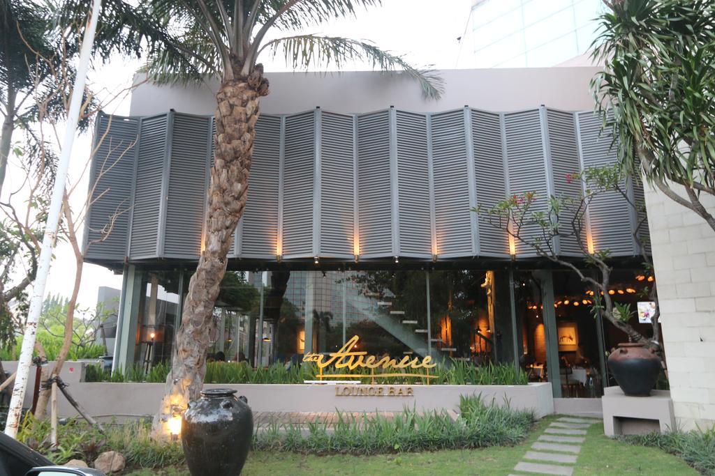 Hotel Paragon & Residences 4*