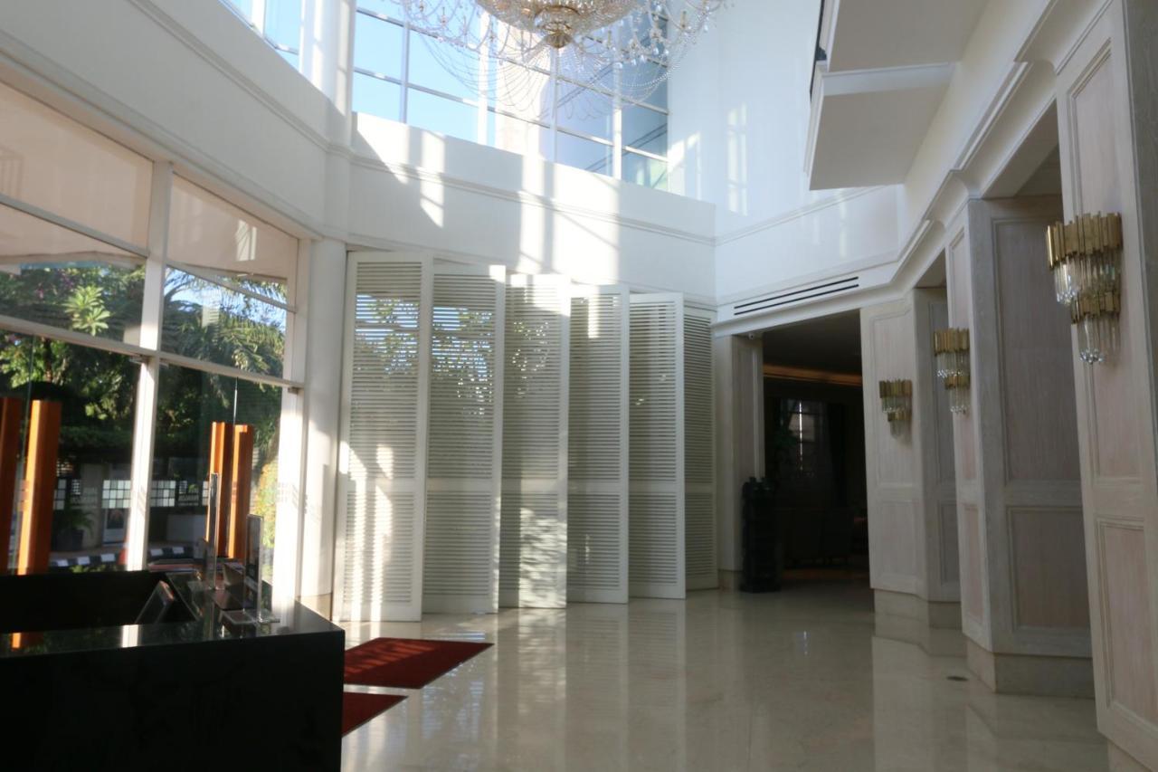 Paragon & Residences Hotel